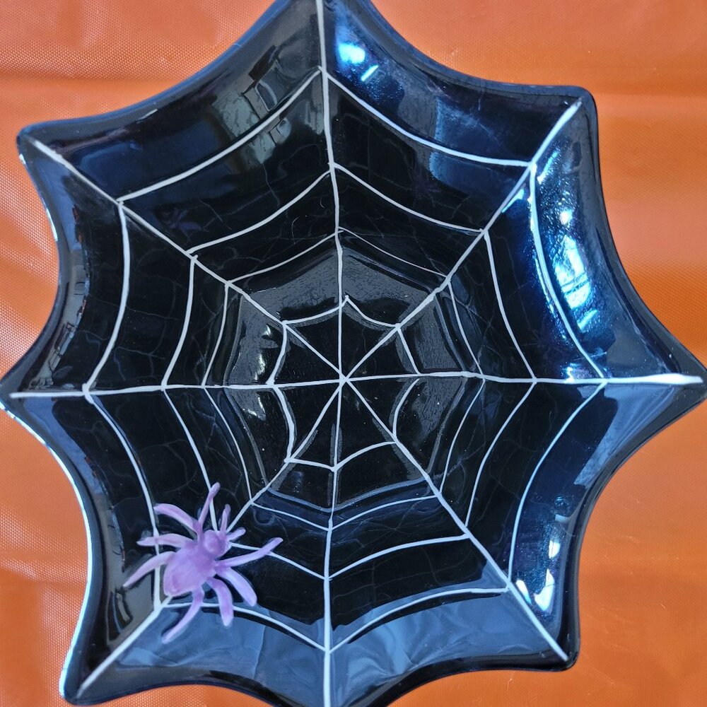Hausen Ware Ceramic Halloween Black & Purple Spider with Web Trinket Candy Dish - Picture 2 of 3